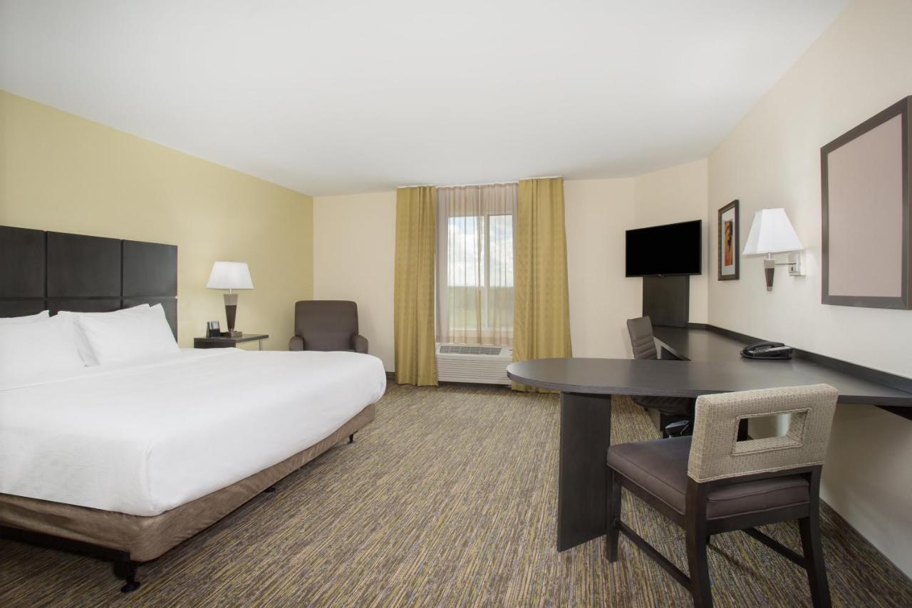 Candlewood Suites Longmont - Boulder Area By Ihg Exterior photo
