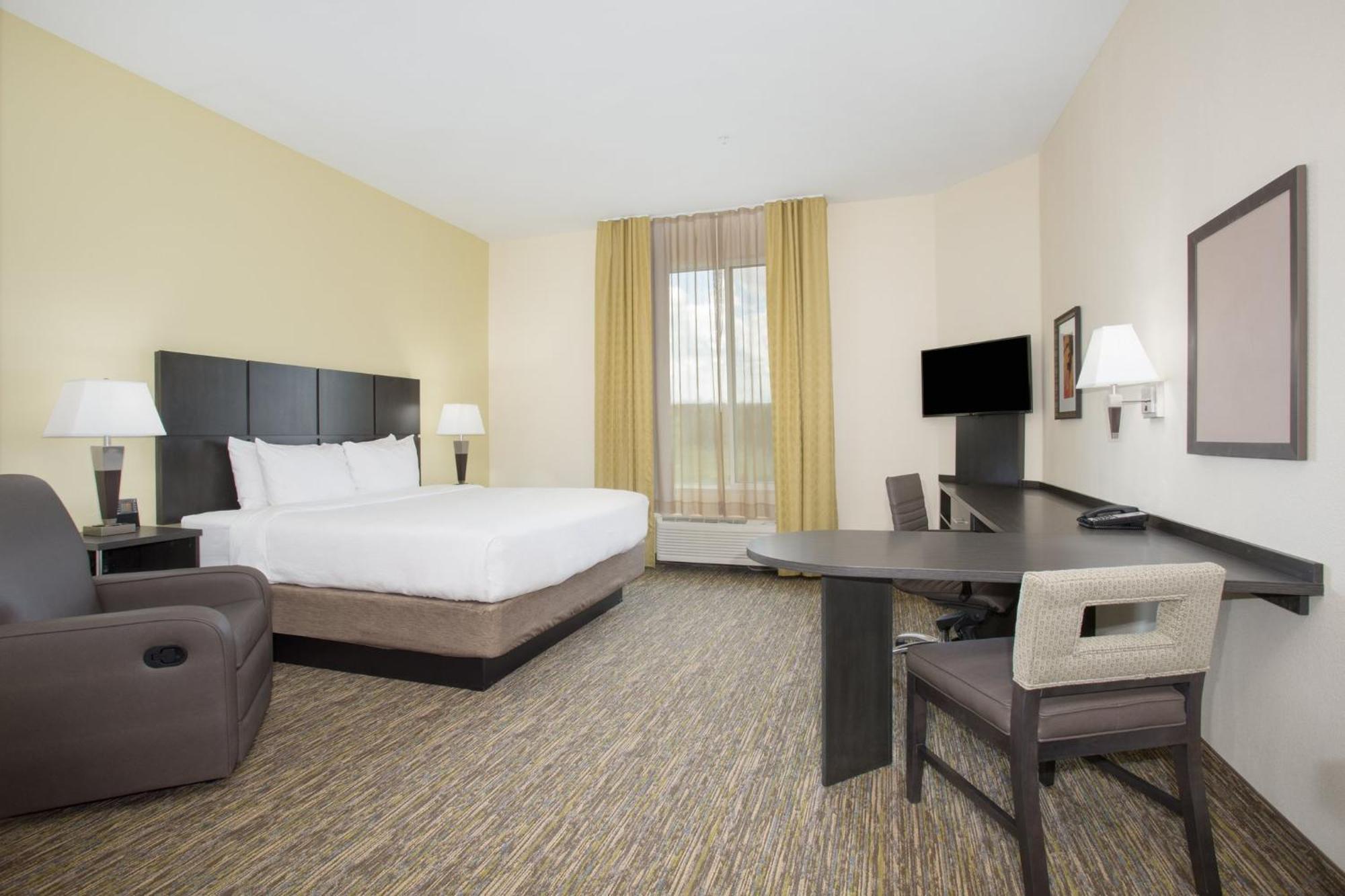 Candlewood Suites Longmont - Boulder Area By Ihg Exterior photo
